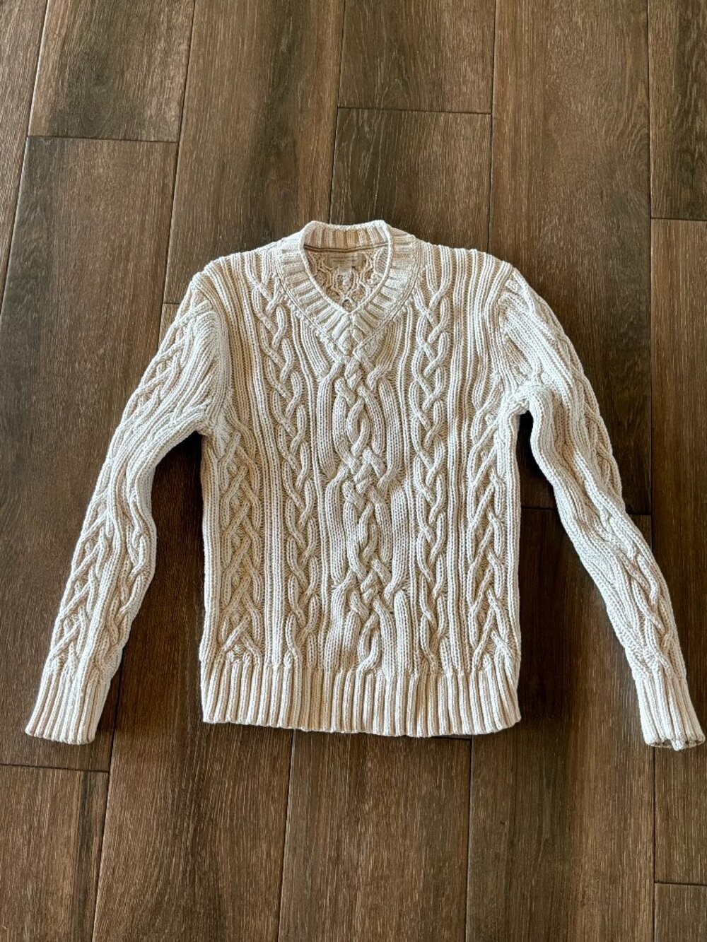 Banana Republic Cream Cable Knit V-Neck Sweater
